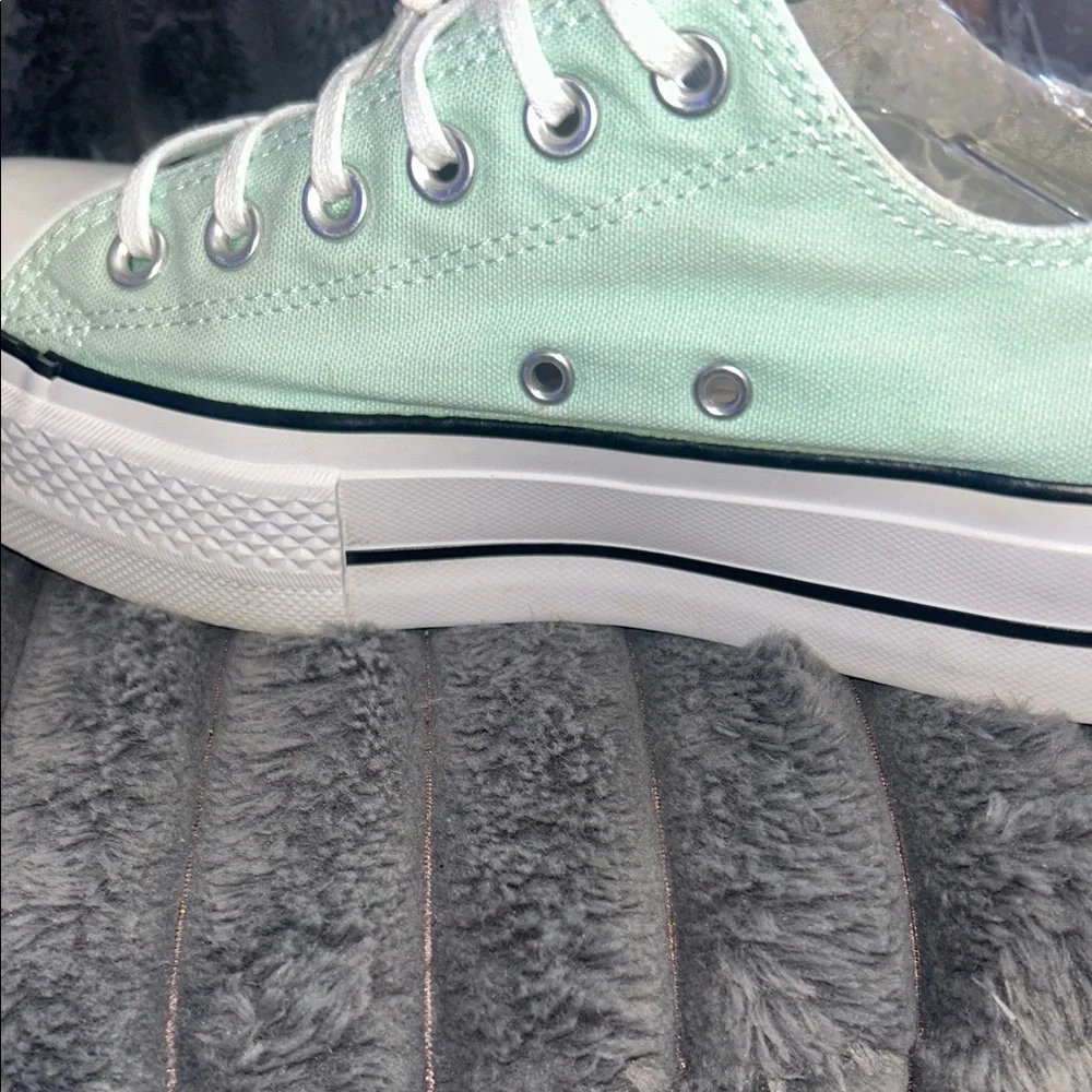 Light Teal Converse Platforms size 8 - Picture 7 of 10